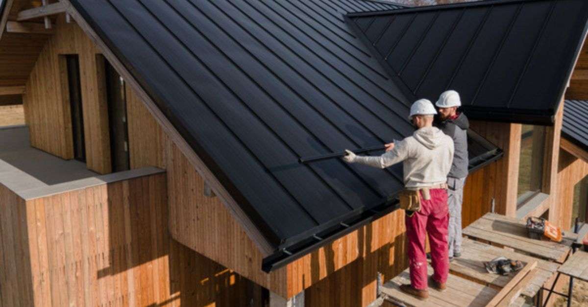 Commercial roofing services in southeast florida