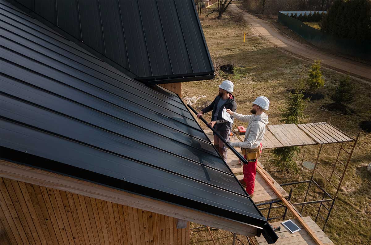 Commercial roofing services in southeast florida