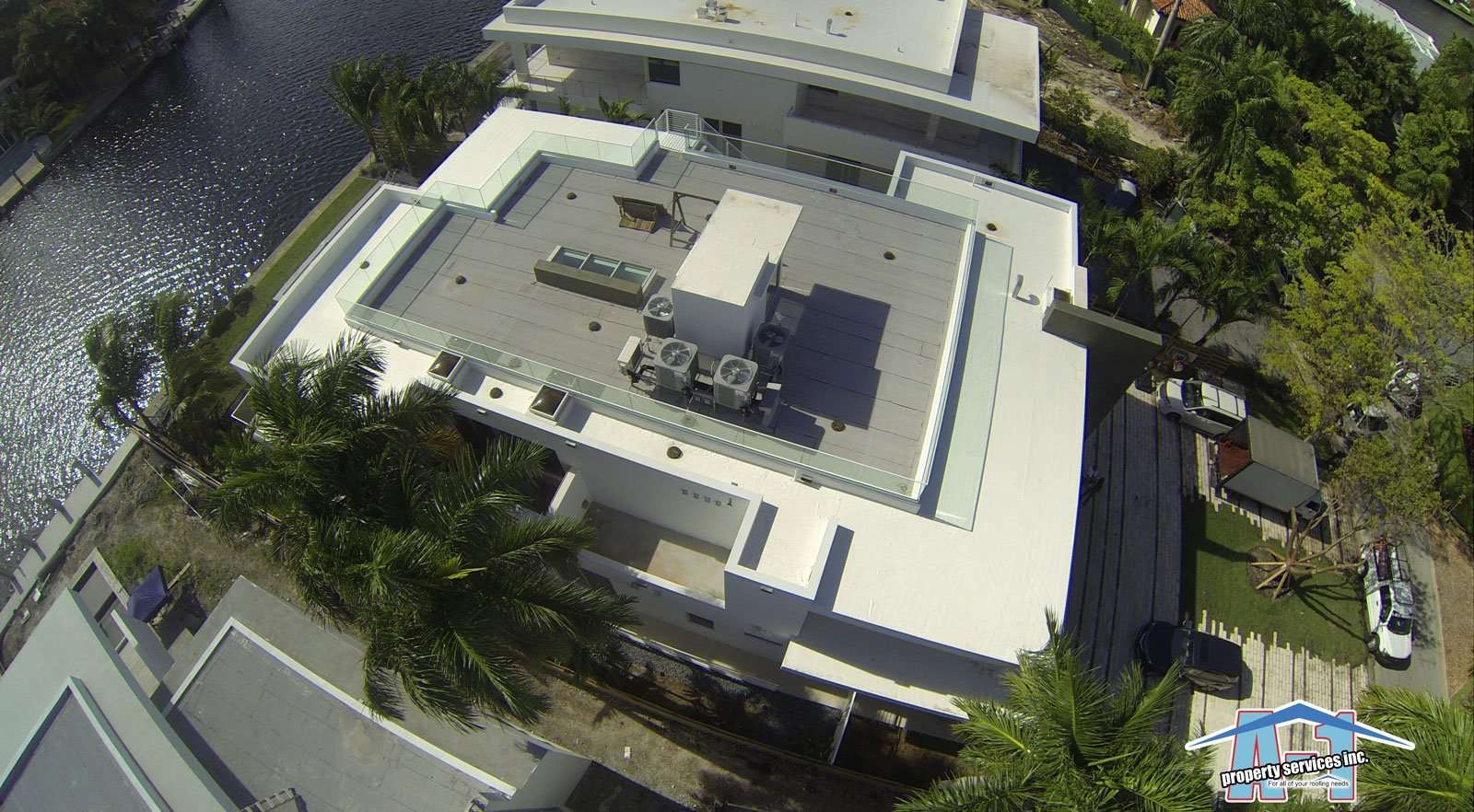 what is the best material for a flat roof