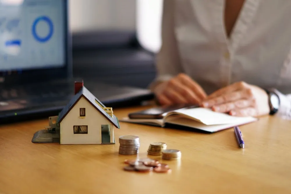 How Does Roof Financing Work? How Does Roof Financing Work?<br />