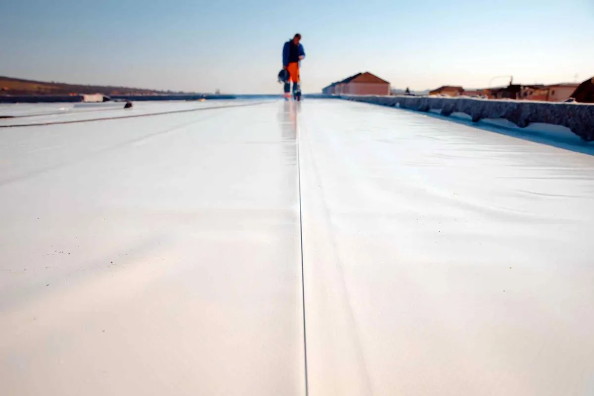 How Much Does It Cost to Waterproof a Roof? How Much Does It Cost to Waterproof a Roof?<br />